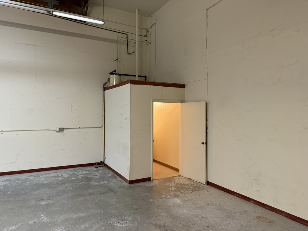 1555 Park Ave suite G Emeryville Image #3